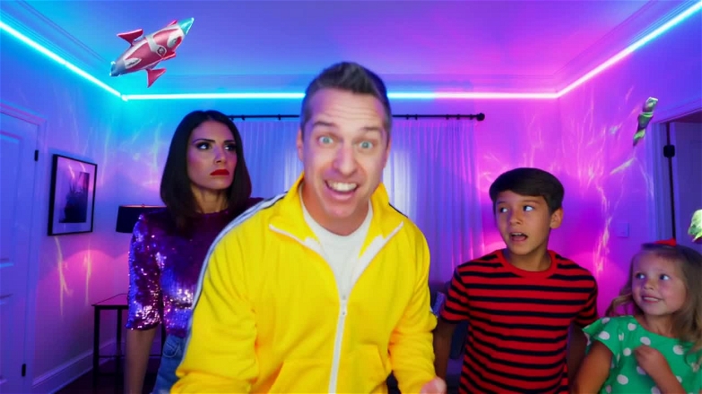 Kling 20251211 Text To Video Close Up   2437 0