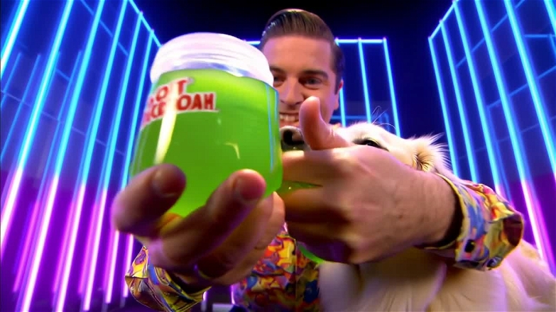 Kling 20251210 Text To Video Handheld D 3652 0 (1)